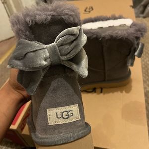 Ugg Bailey bow